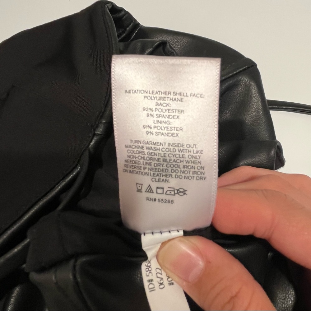 Express XS Black Body Contour Faux Leather Corset Cropped Top - Picture 8 of 8